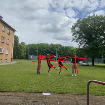 00